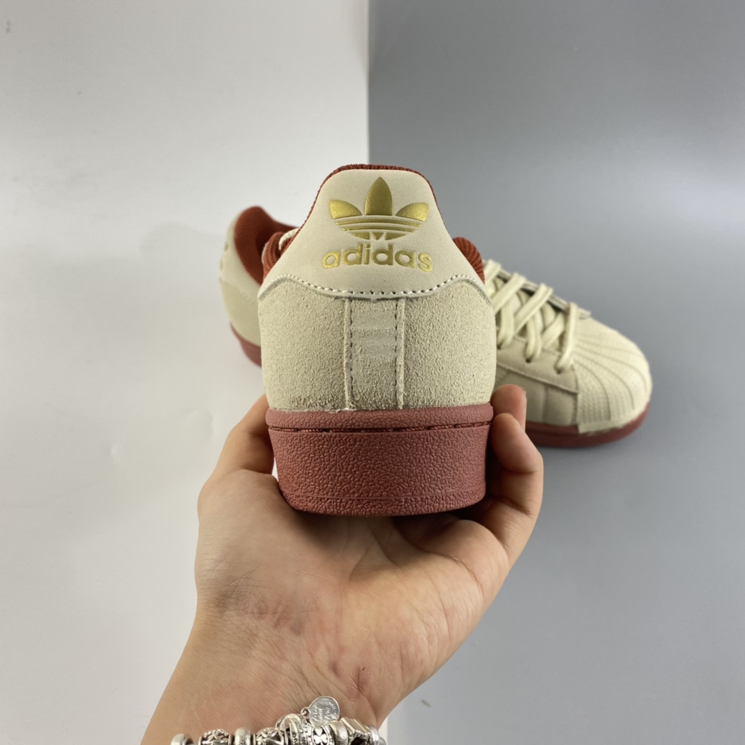P200 Adidas Superstar 贝壳头休闲运动休闲板鞋 EG4962