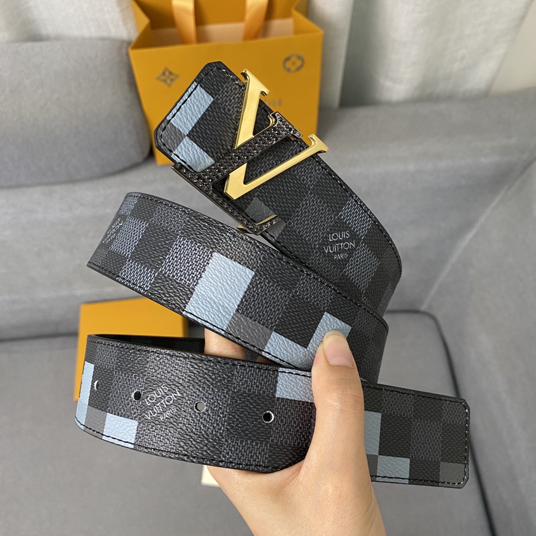 Louis Vuitton Belts