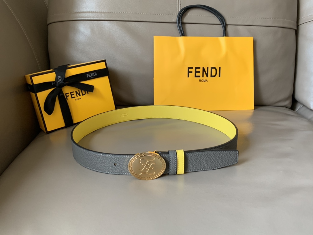 Fendi 五金做工精细 线条流畅 表面光滑 𝐙𝐏电镀工艺 香港通关【𝐇𝐀𝐀𝐒】 进口皮料