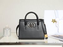 Dior Bags Handbags Buy Luxury 2023 
 Apricot Color Black Gold Vintage Cowhide Fall/Winter Collection
