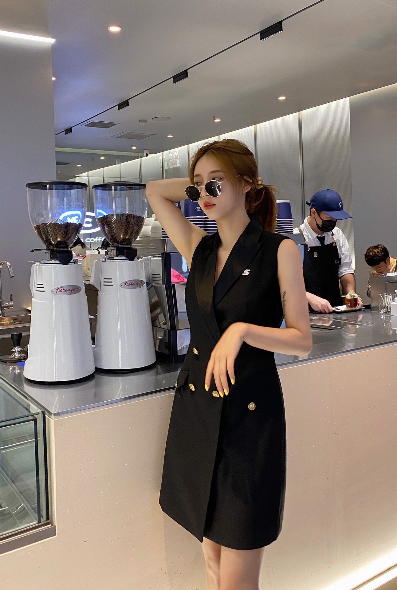 Chanel金属双排扣刺绣双C马甲西