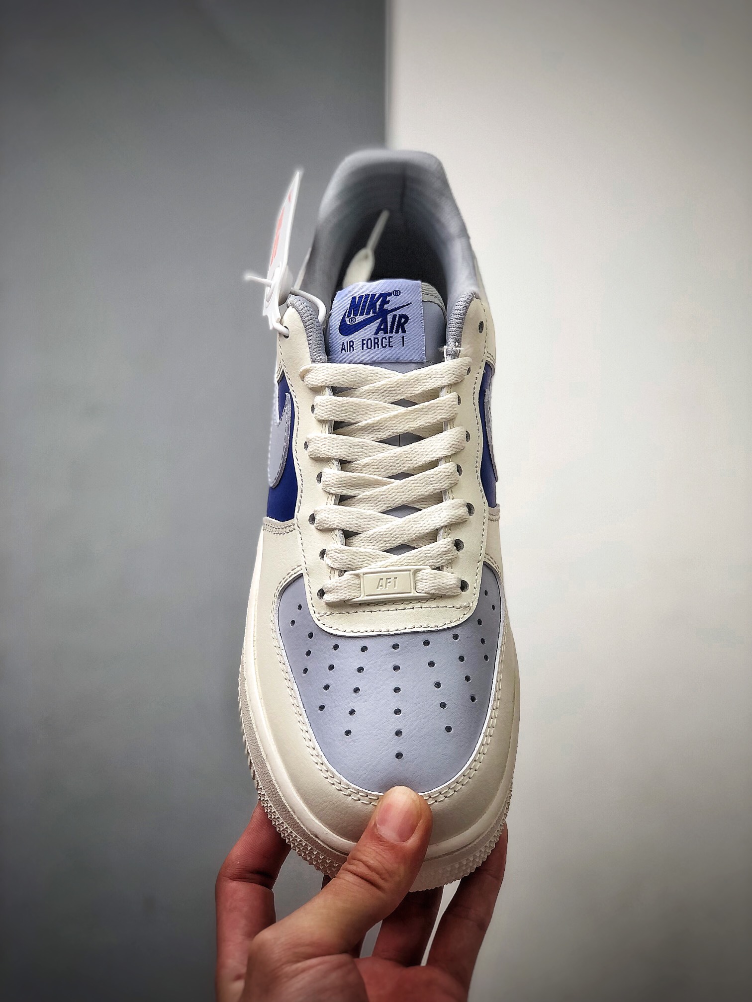 200 Air Force 1 Low ’07 奶白蓝原楦头原纸板 AQ3778-988