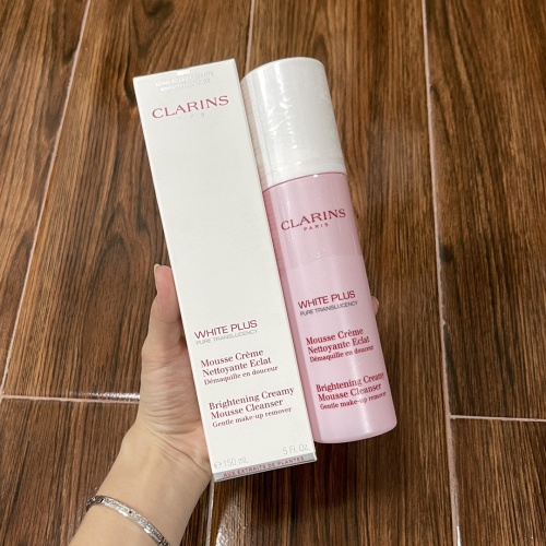 Clarins White Plus Brightening Creamy Mousse Cleanser - 150ml 1 Clarins White Plus Brightening Creamy Mousse Cleanser - 150ml