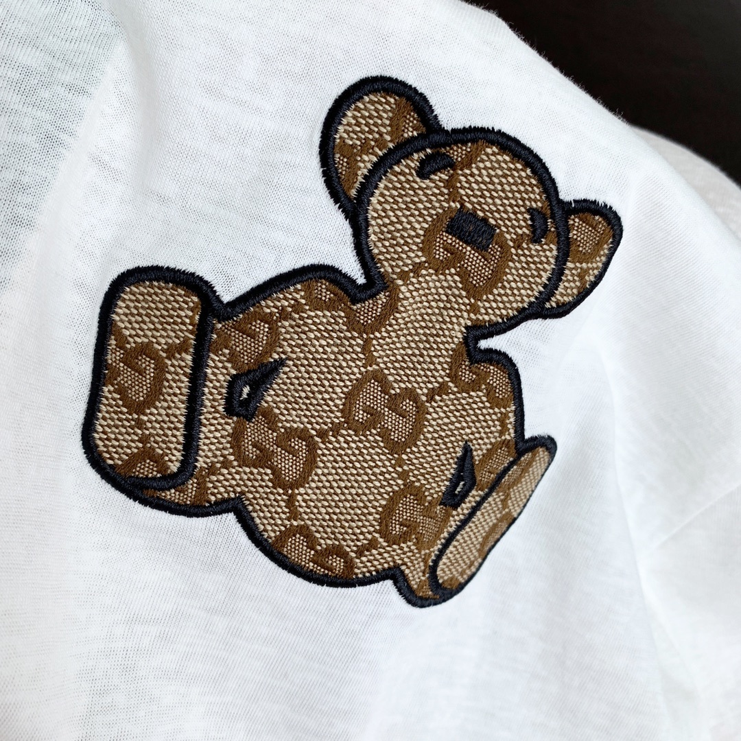 Gucci小熊防晒长袖短裤套装卡其色
