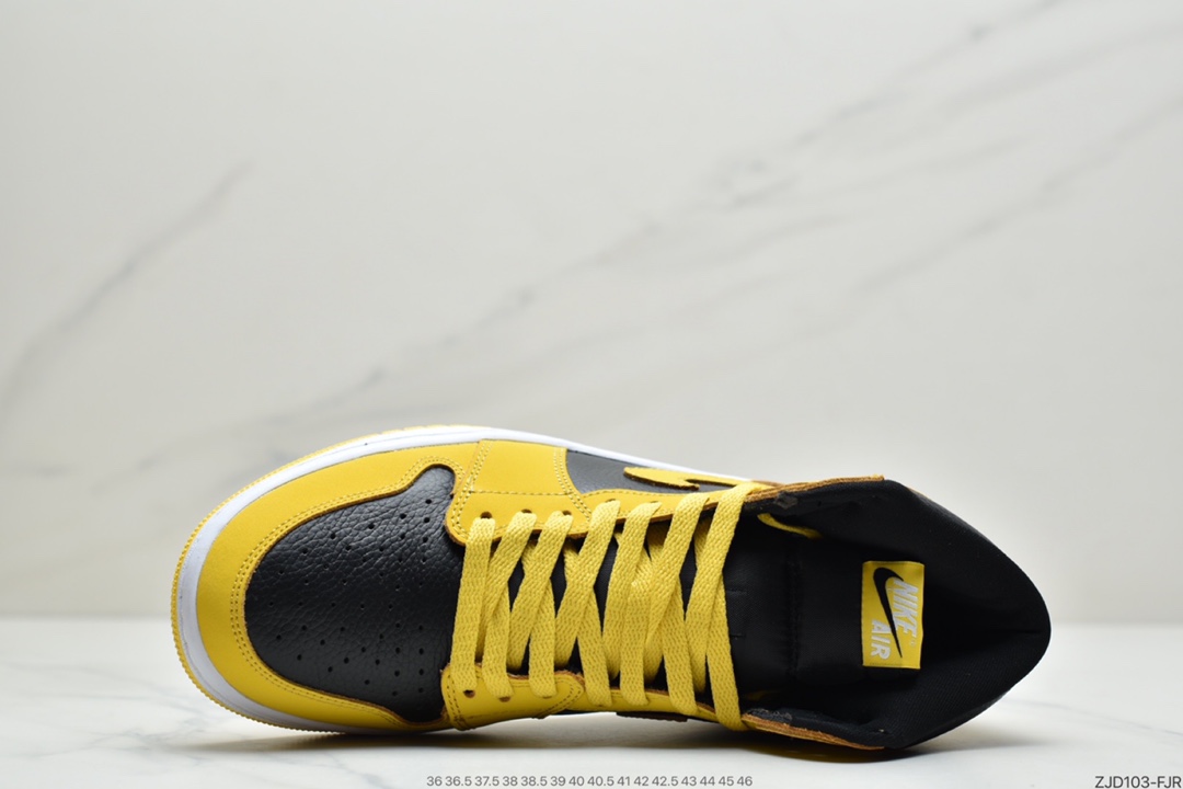 240 耐克Air Jordan 1 High OG 鞋身以黑黄撞色呈现 555088-701