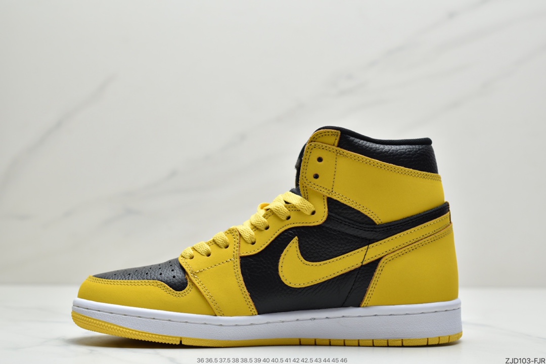 240 耐克Air Jordan 1 High OG 鞋身以黑黄撞色呈现 555088-701