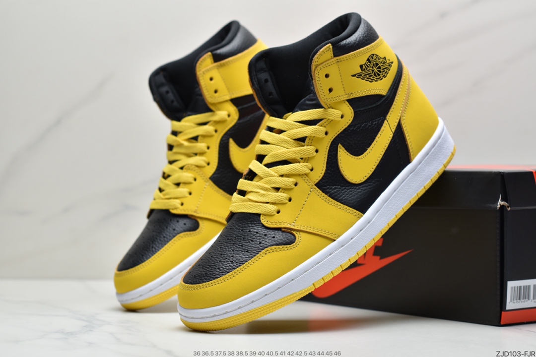 240 耐克Air Jordan 1 High OG 鞋身以黑黄撞色呈现 555088-701