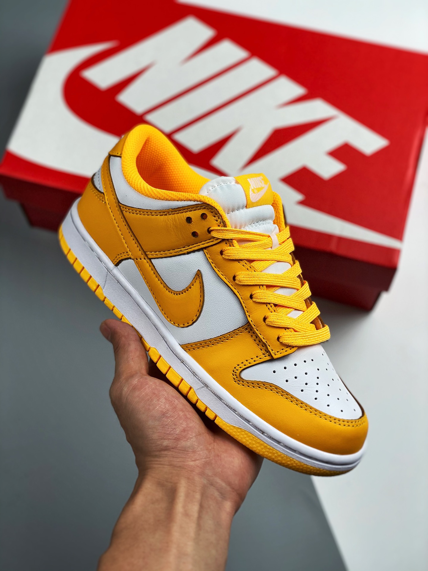 Nike Dunk Low "Laser Orange" color naranja láser, zapatillas de skate casuales de caña baja, calidad de nivel de empres…