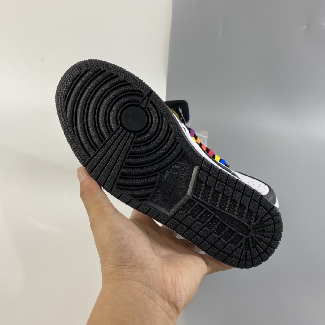 P240 Air Jordan 1 Mid AJ1 乔1 中帮百搭休闲运动板鞋  DM7802-100