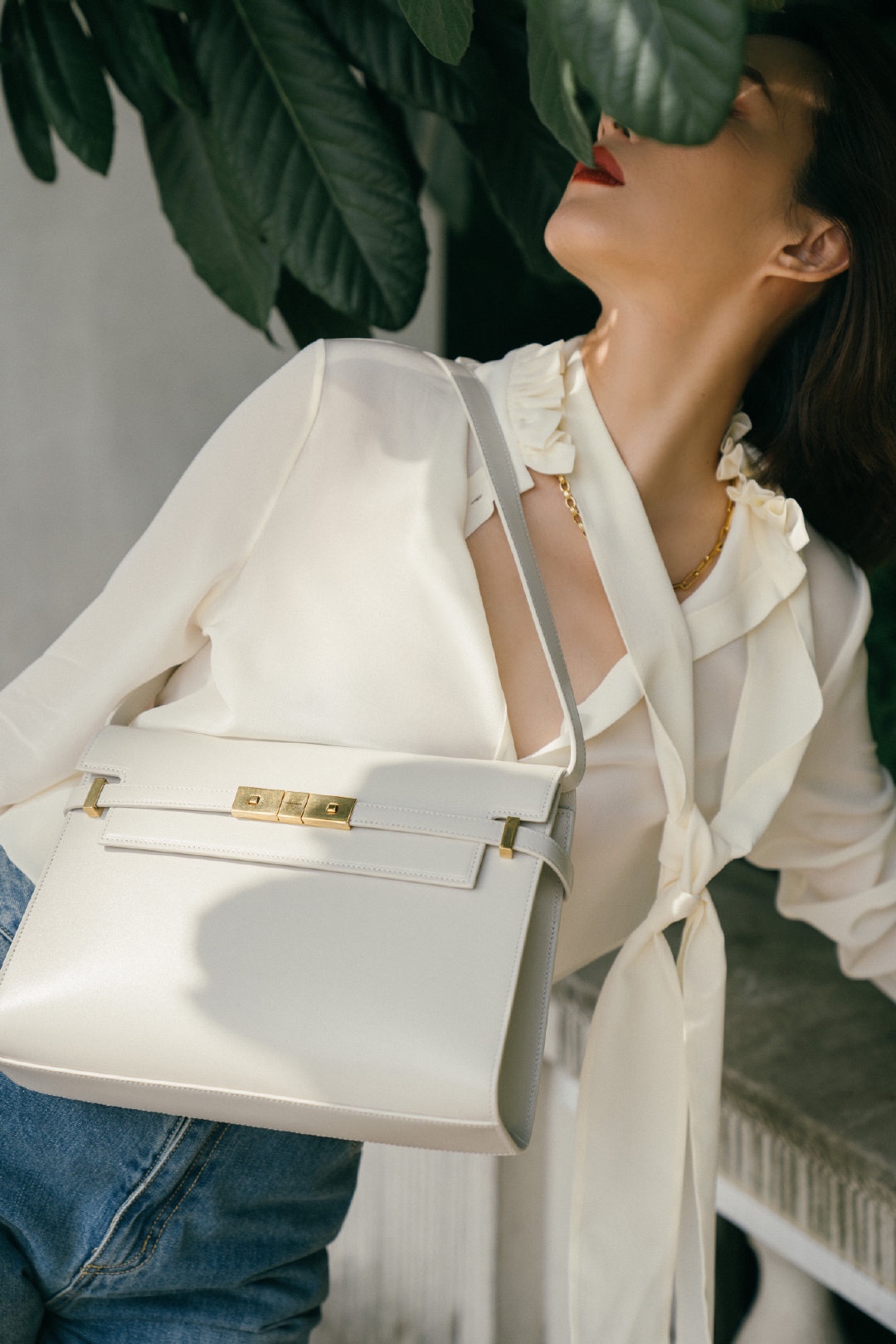 Ysl 𝑴𝒂𝒏𝒉𝒂𝒕𝒕𝒂𝒏 29CM曼哈顿法棍包 579271白色牙签纹金扣