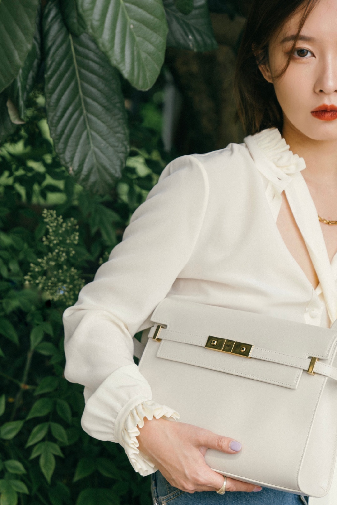 Ysl 𝑴𝒂𝒏𝒉𝒂𝒕𝒕𝒂𝒏 29CM曼哈顿法棍包 579271白色牙签纹金扣