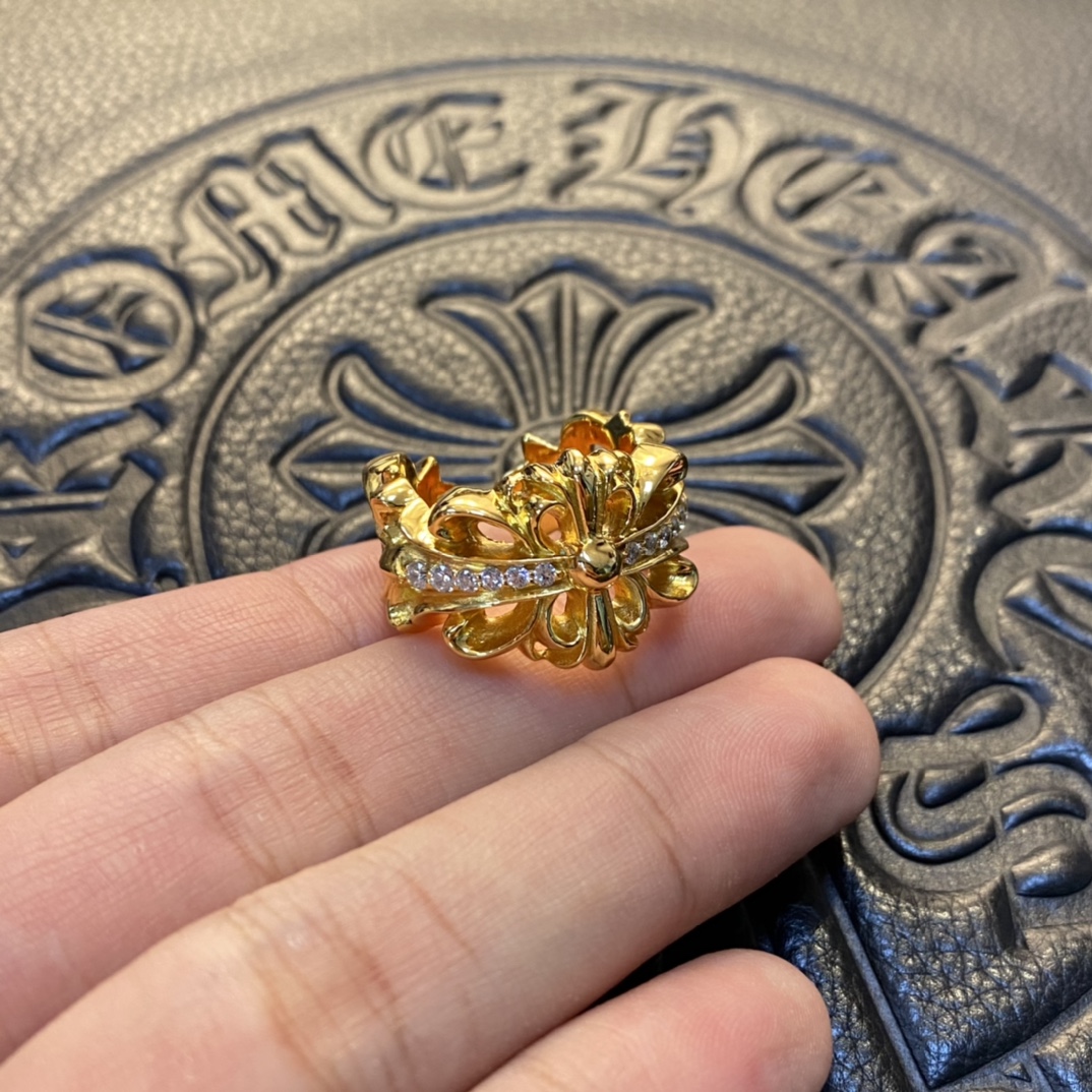 Gold-plated custom with diamond setting