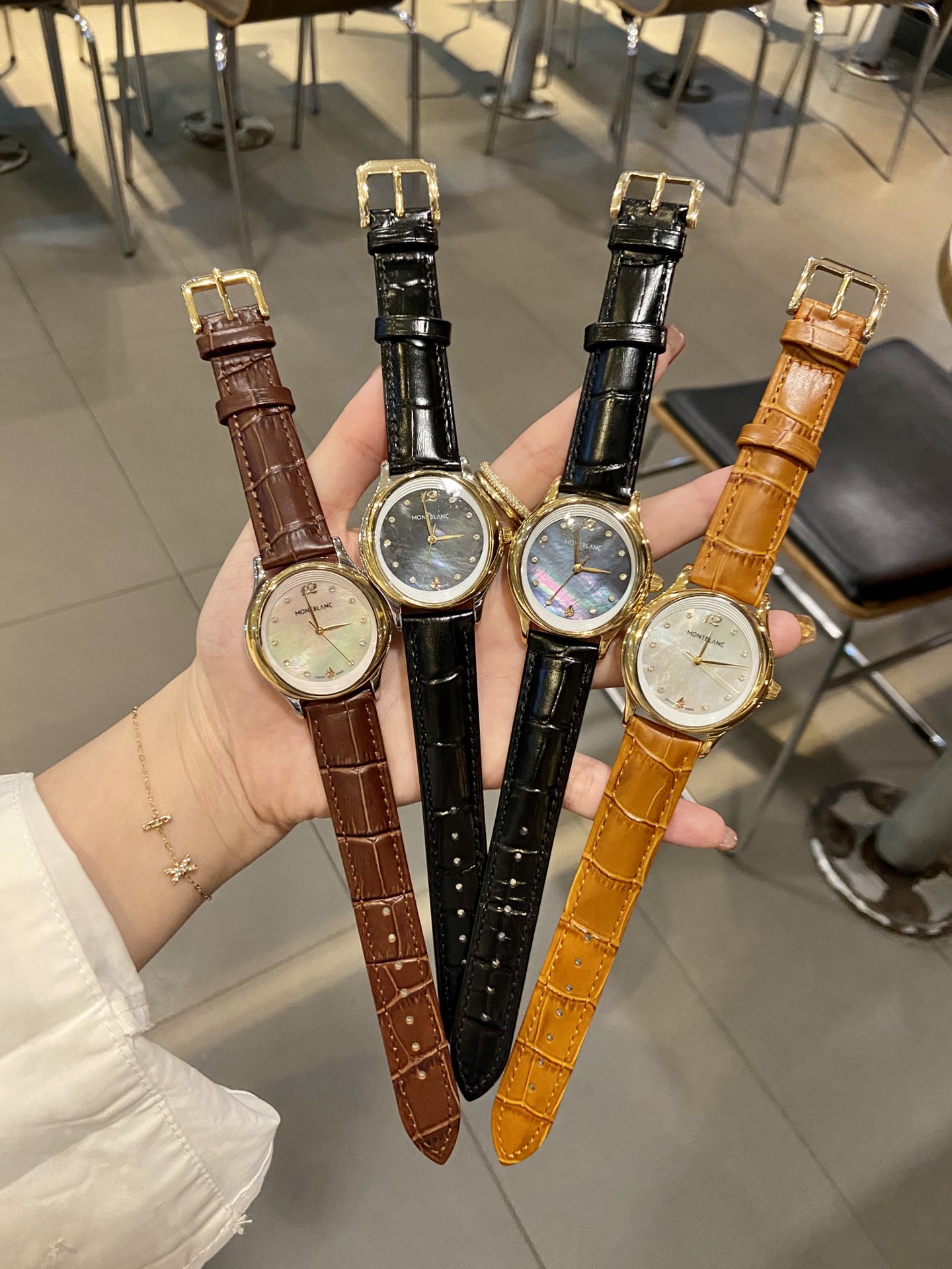 Luxury Watches and Belts: Marlboro and Montblanc Craft Noble Timepieces and Comfortable Accessories - 图片 9