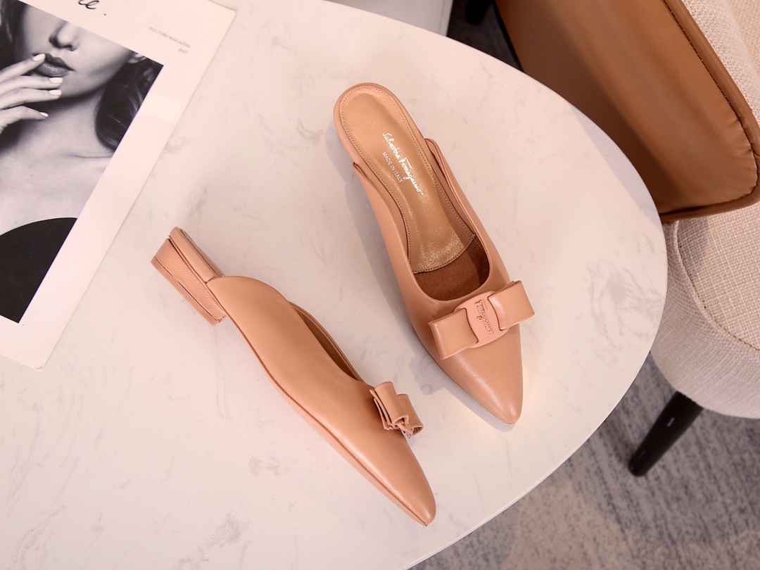 [ Salvatore Ferragamo Viva 2.0 Ferragamo gota talón abierto zapatos sandalias FILA nueva serie VIVA 