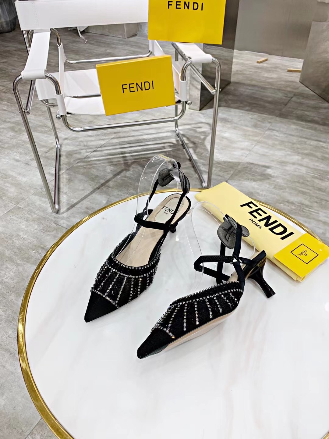 2021 FEND High-Heavy Sandals: Elegant, Handmade, Top-Class Fabrics, Sheepskin Comfort - 图片 3