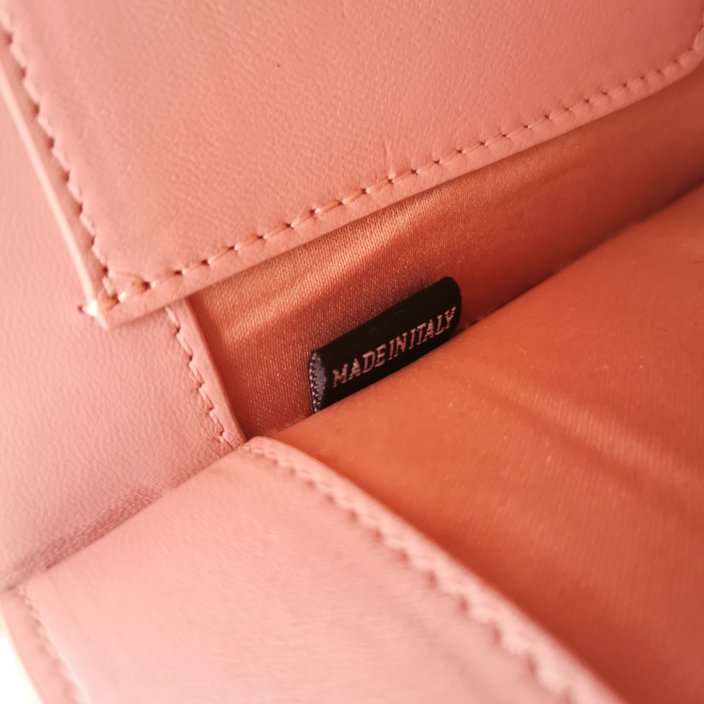 MIUMIU缪缪Matelasse顶级进口小羊皮链条包5BD084