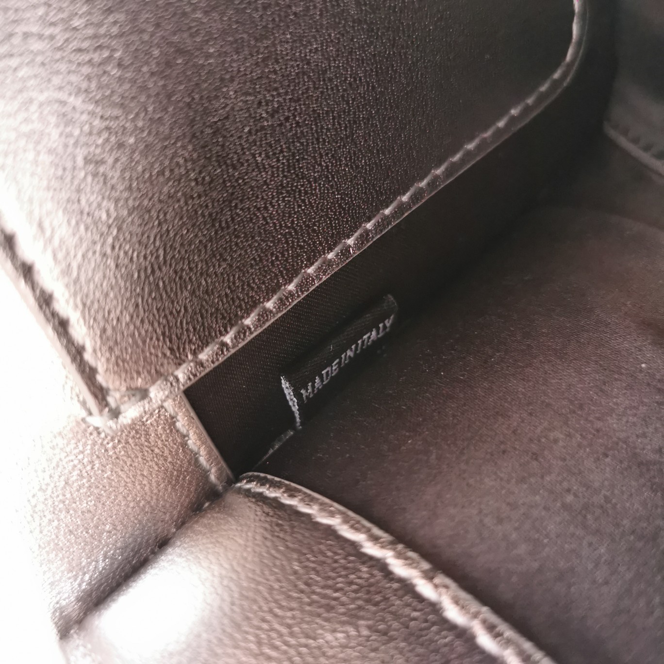 MIUMIU缪缪Matelasse顶级进口小羊皮链条包5BD084