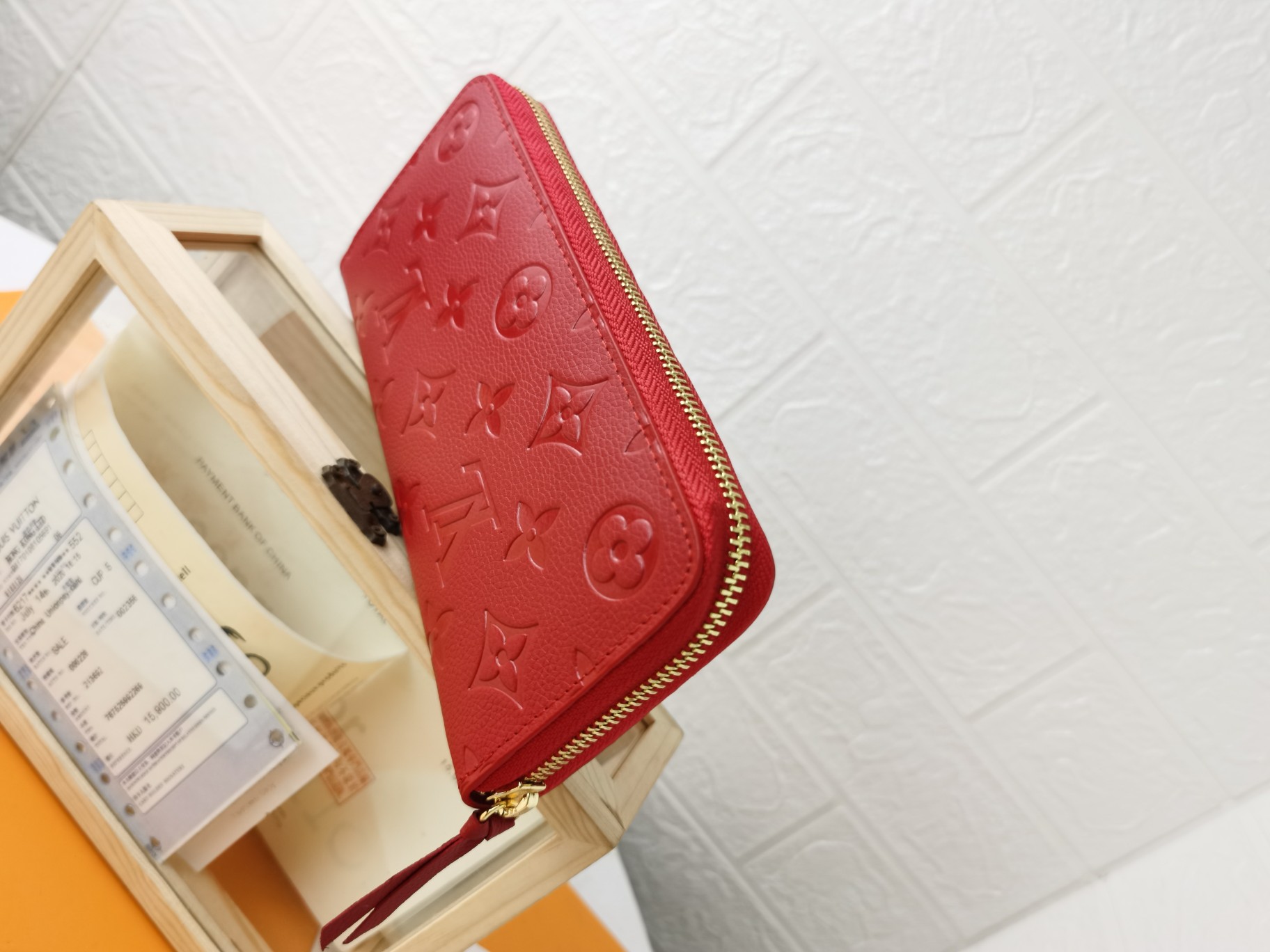 Louis Vuitton M60171 Clemence 財布 - 高級モノグラムエンプレントレザー製