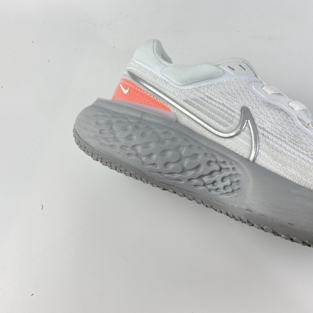 P200 Nike React Infinity Run Flyknit  全新跑步鞋系列 缓震保护编织透气休闲运动跑步鞋 CT2228-100