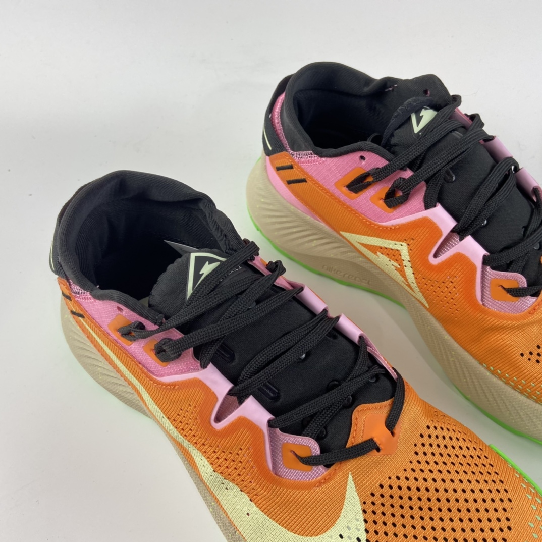 P180 Nike PEGASUS TRAIL 2 缓震透气休闲跑步鞋 CK4305-800