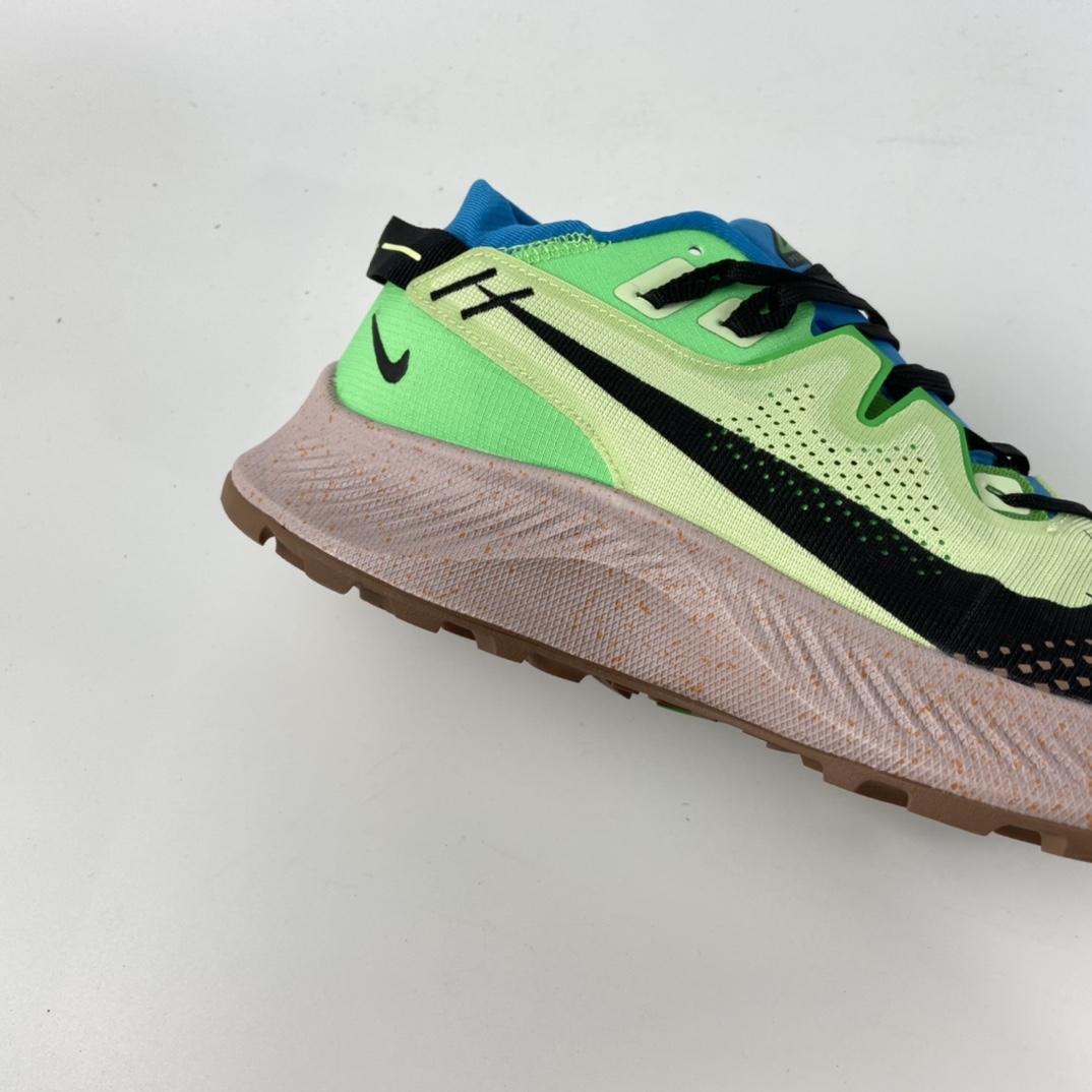 P180 Nike PEGASUS TRAIL 2 缓震透气休闲跑步鞋 CK4305-700