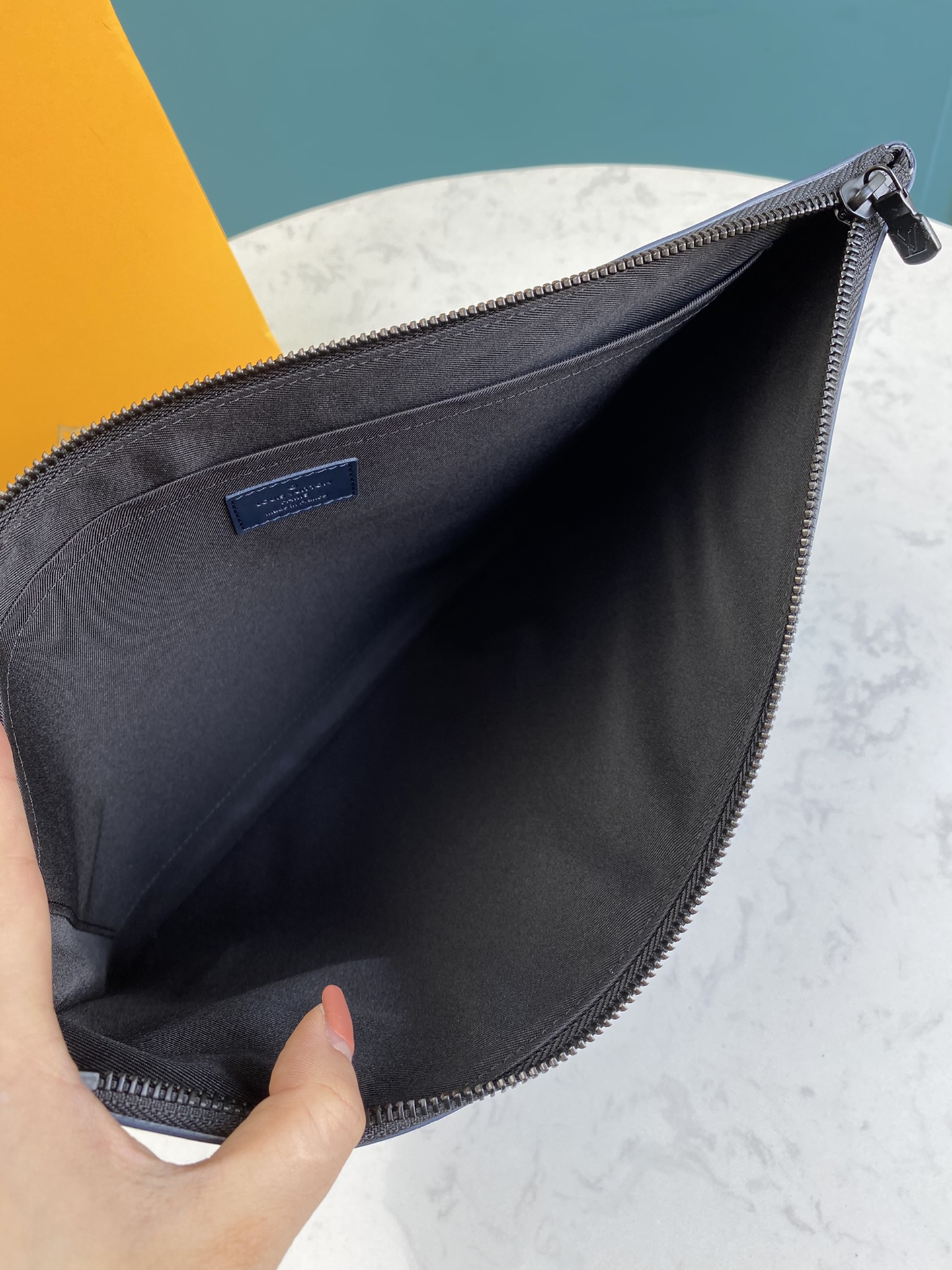 Valentino Luxury Designer Handbag Shoulder Crossbody Bag crafted in 7
