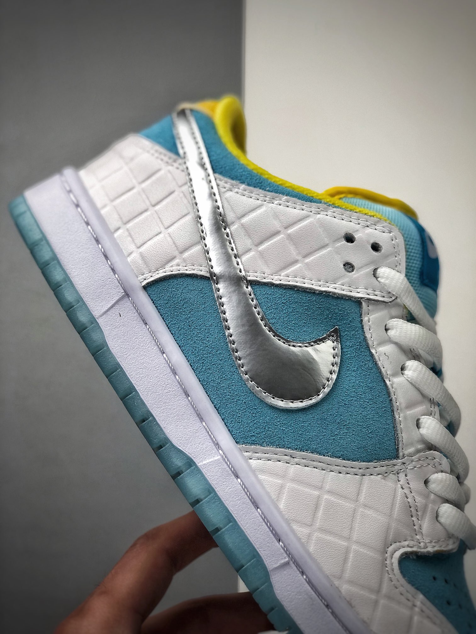 180  FTC X Nike SB DuNIKE Low 白银蓝配色 扣篮系列复古低帮休闲运动滑板板鞋Dh7687-400