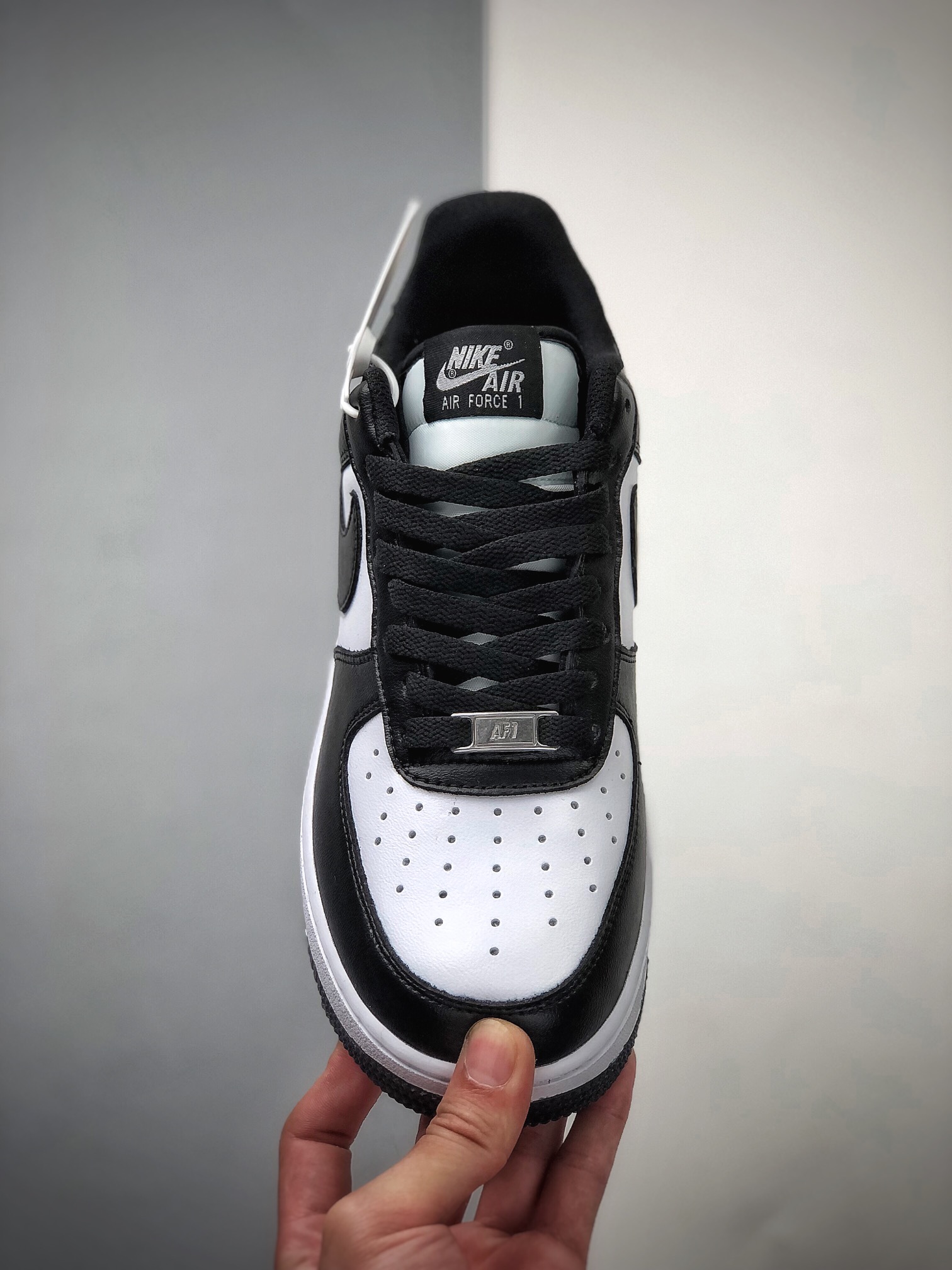 240  Nike Air Force 1 Low  黑白熊猫 空军一号低帮百搭休闲运动板鞋 CT1989-001