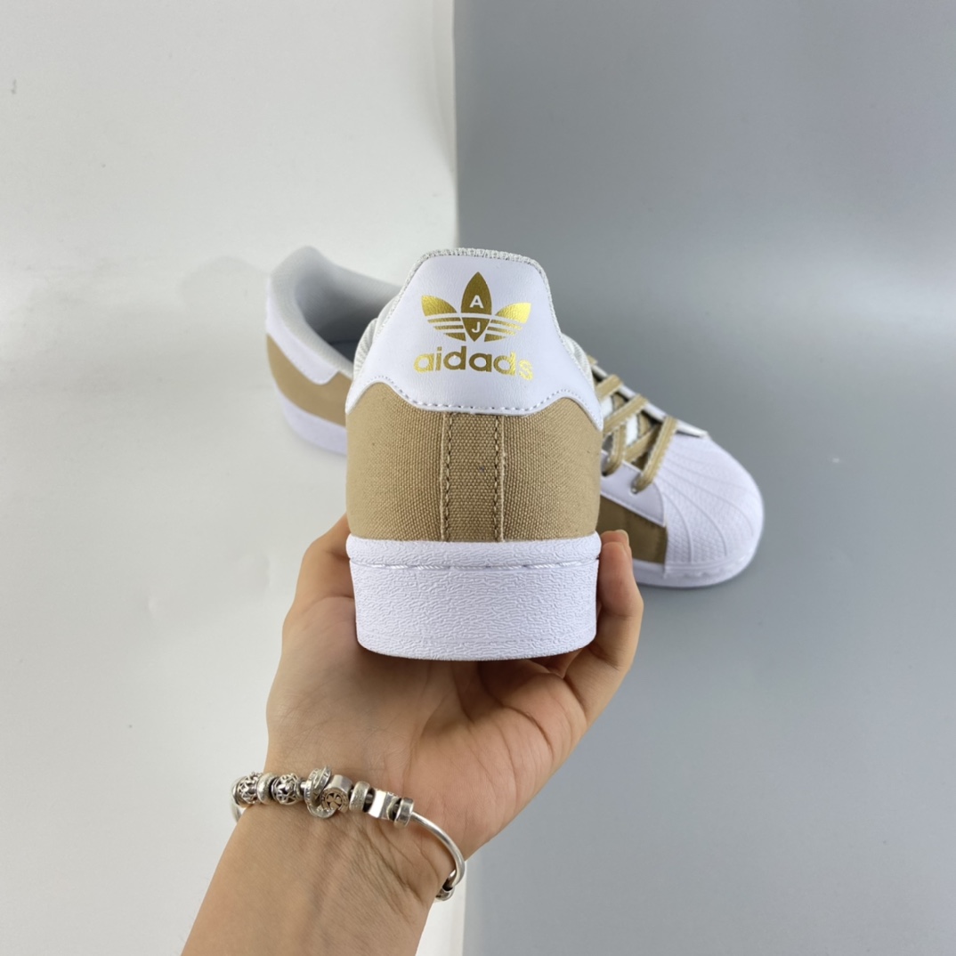 P180 Adidas Superstar 贝壳头休闲运动休闲板鞋 AJ7918