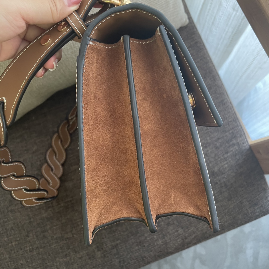 Tory Burch ～931 miller 大号编织风琴包
