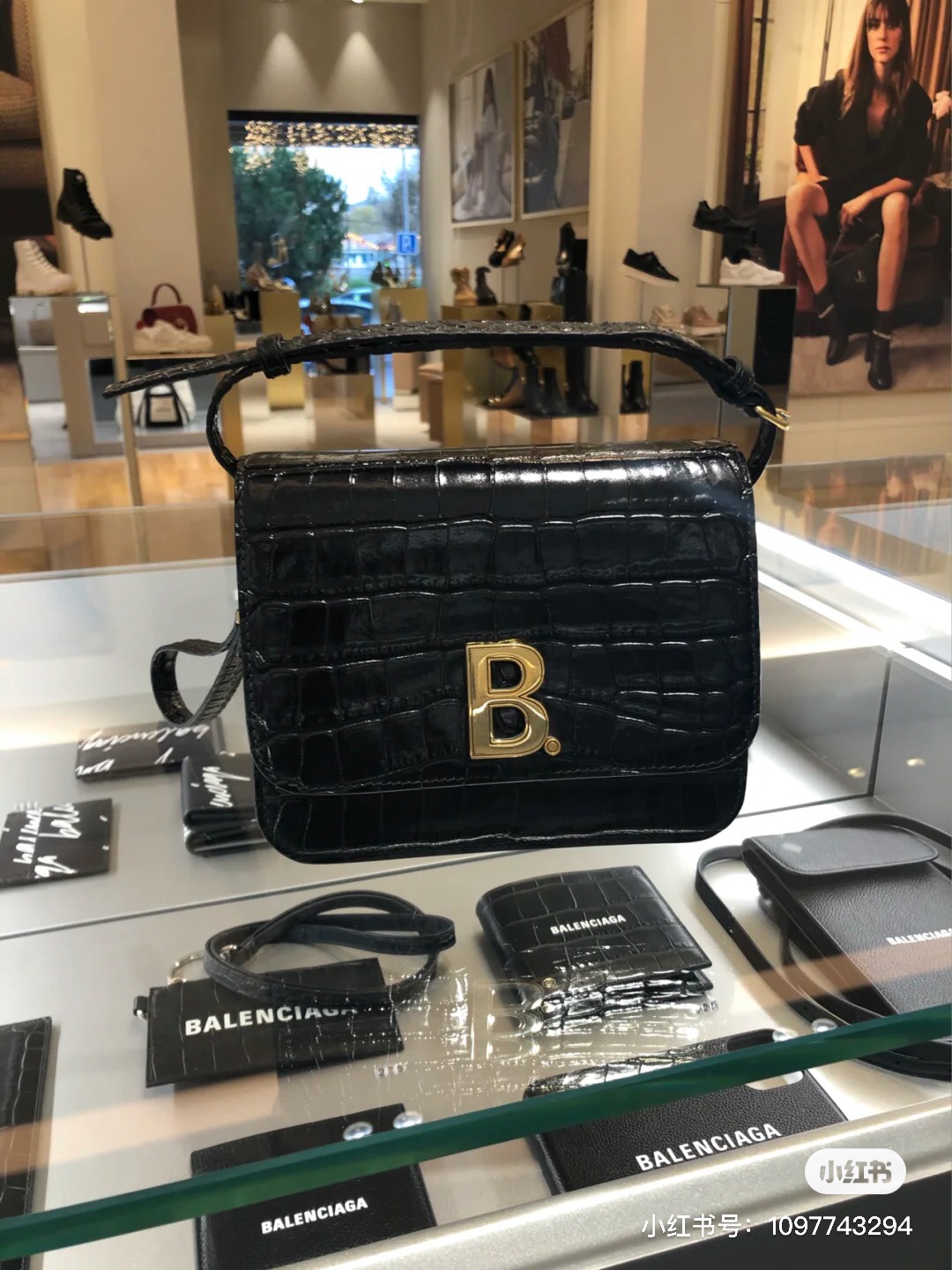 Balenciaga B.Small 18CM Bag 618156鳄鱼纹黑色/金扣