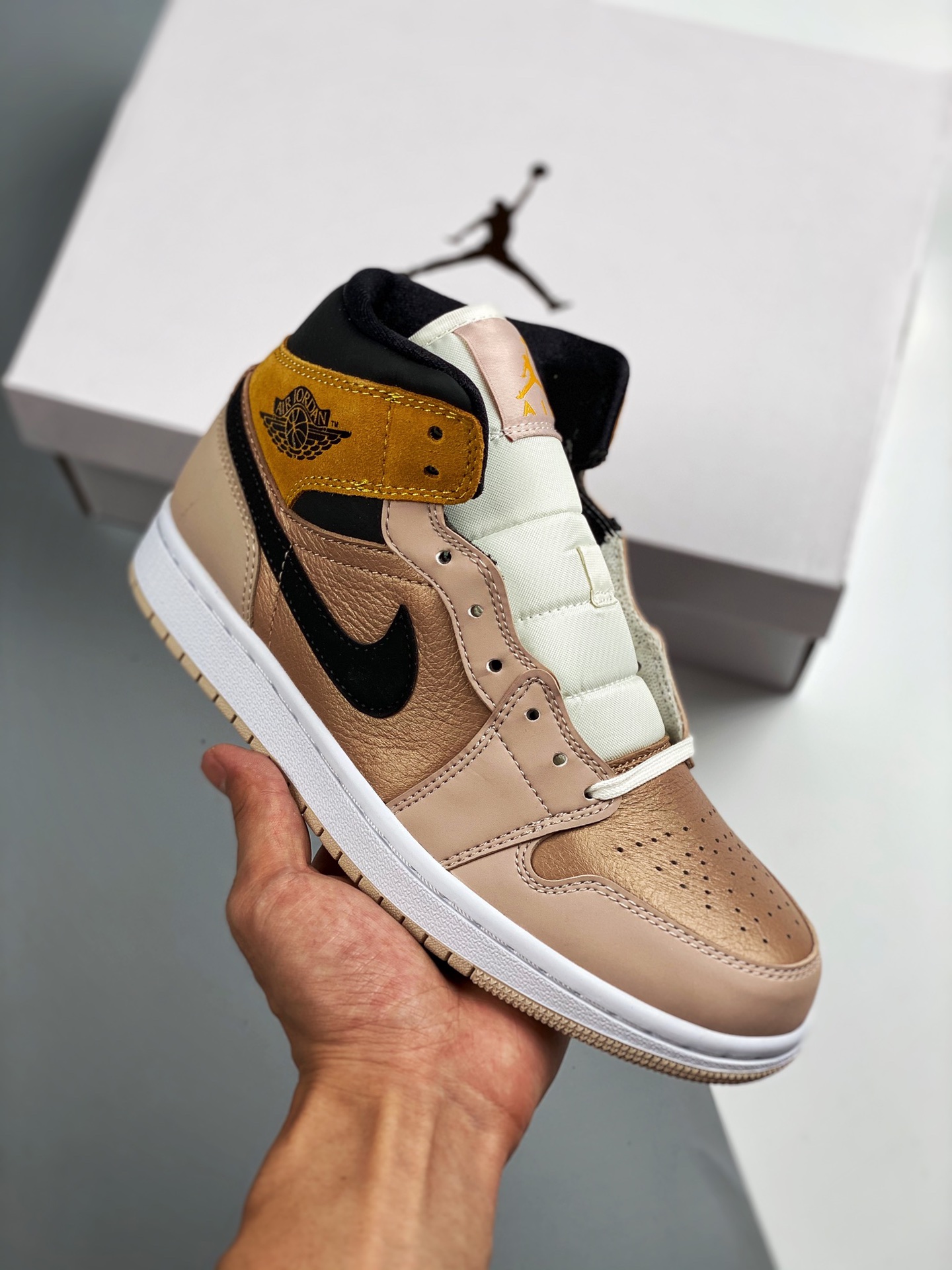 Versión verificable Air Jordan 1 Mid Rosa Naranja Claro, Té con Leche, el mejor modelo de caña media del mercado, calid…