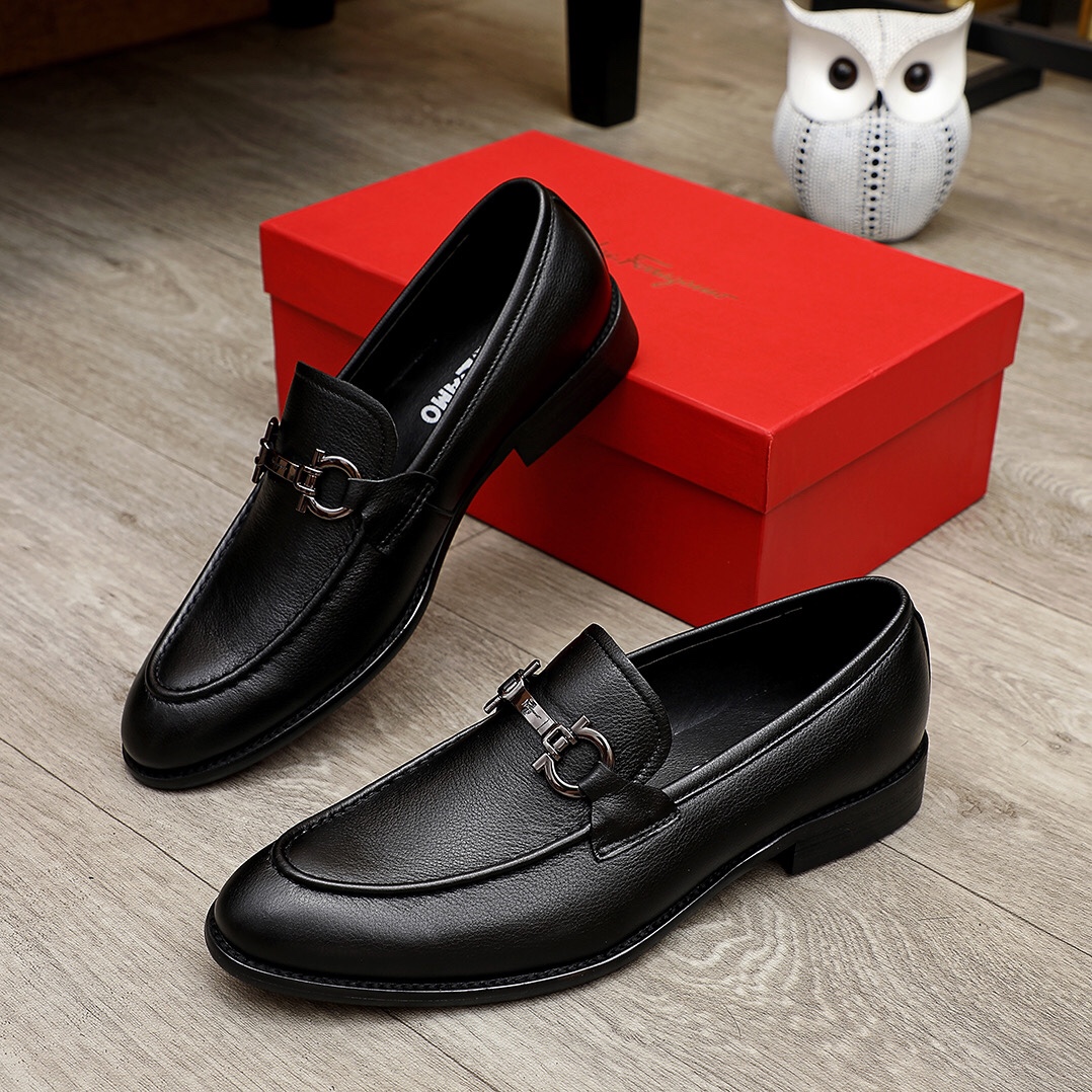 Ferragamo Men's Black Leather Slip-On Loafers with Metal Ornament 5 i1621655544 4532 3