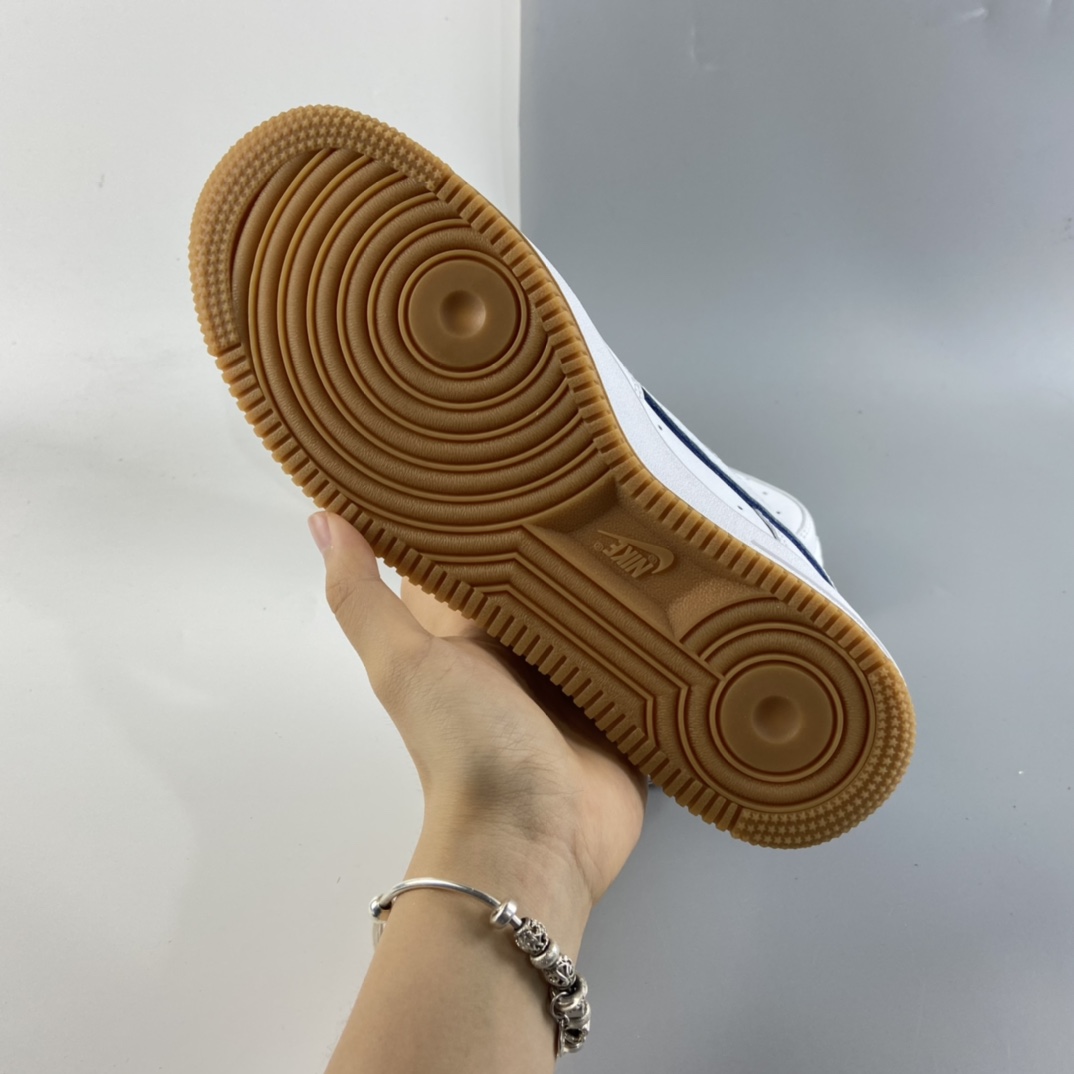 P220 NIKE Air Force 1 空军一号低帮运动休闲板鞋 315122-201