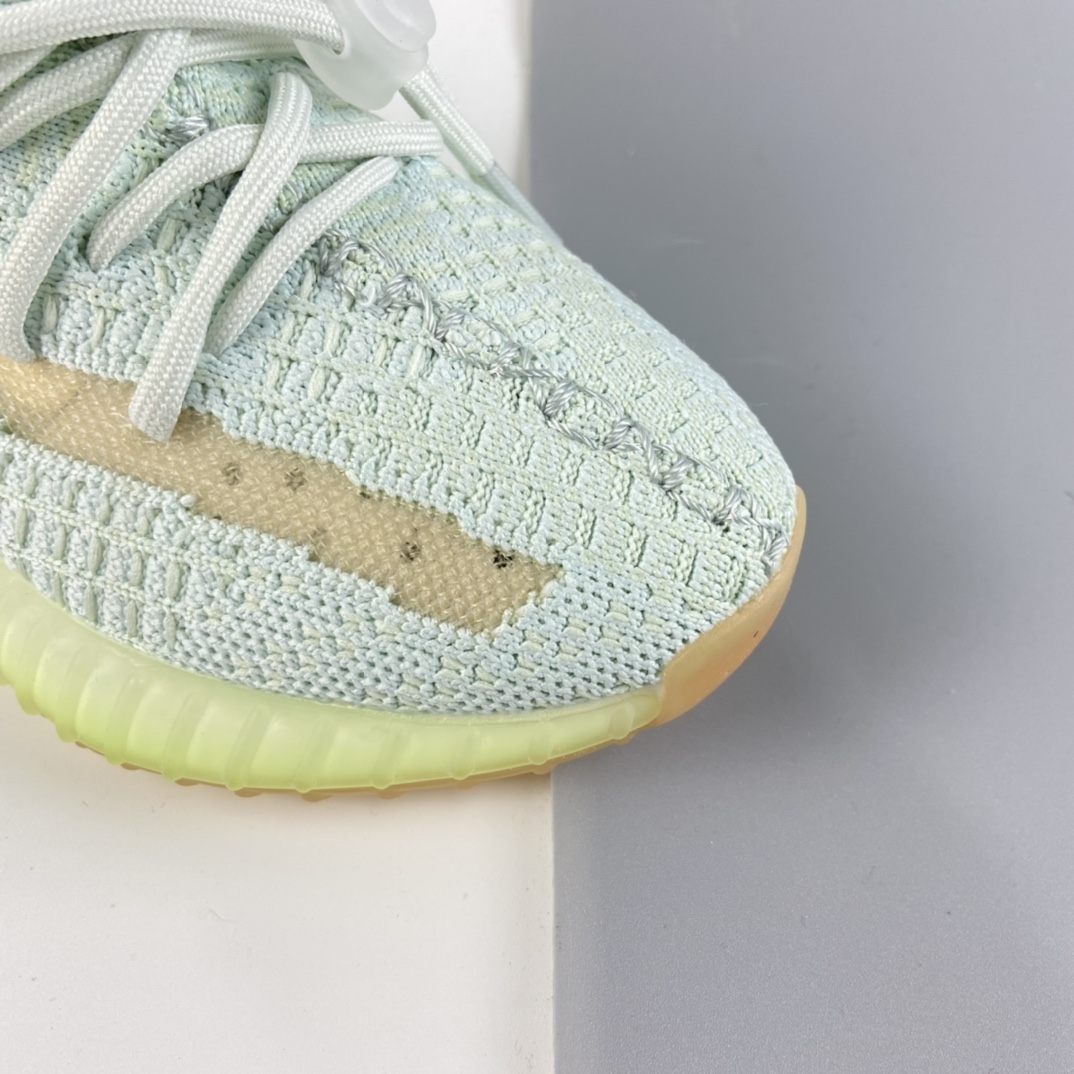 P160 Ad Yeezy 350 Boost V2“Clay” 阿迪达斯椰子350百搭轻便爆米花中底休闲运动慢跑鞋 童鞋 EG7491 尺码： 28 29 30 31 32 33 34 35