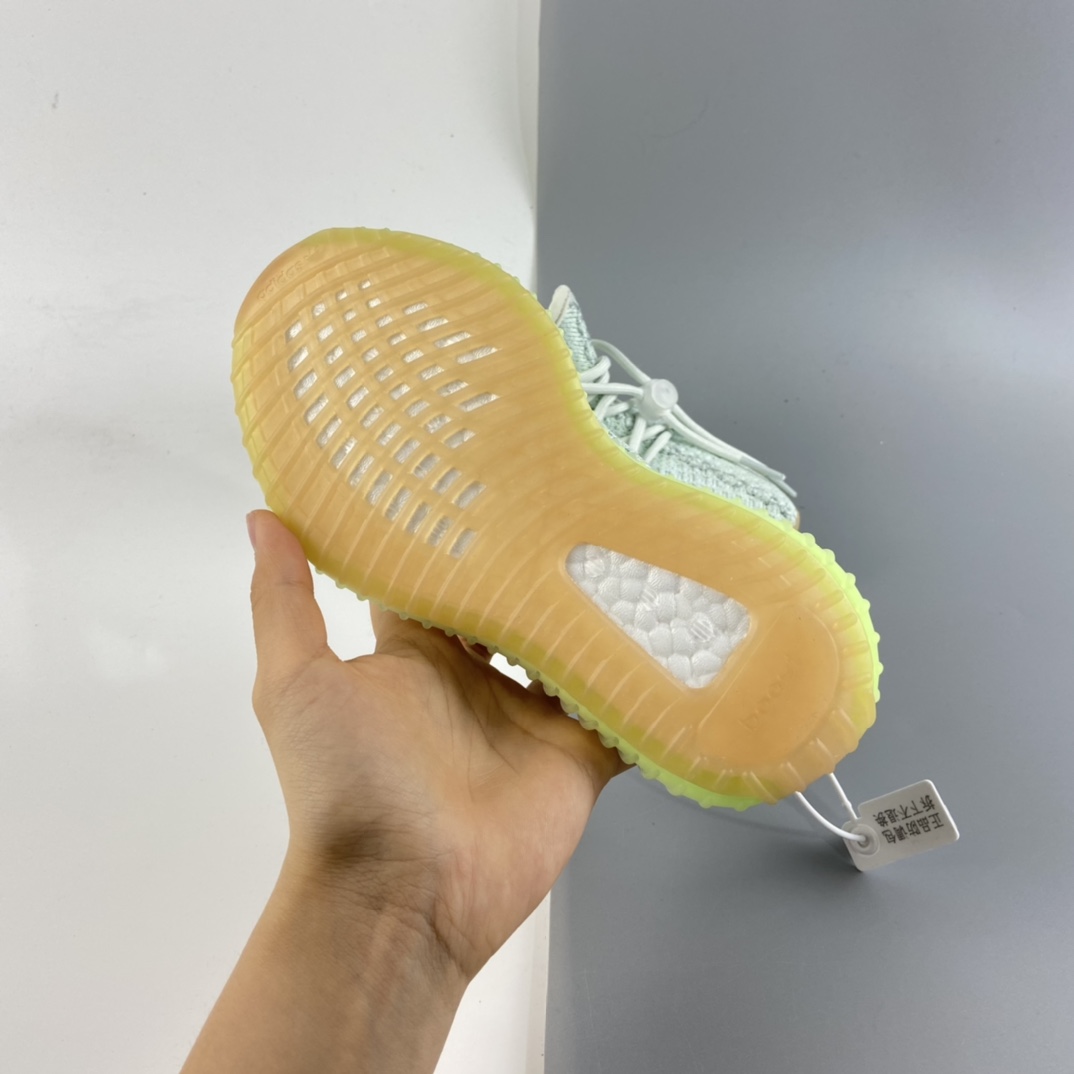 P160 Ad Yeezy 350 Boost V2“Clay” 阿迪达斯椰子350百搭轻便爆米花中底休闲运动慢跑鞋 童鞋 EG7491 尺码： 28 29 30 31 32 33 34 35