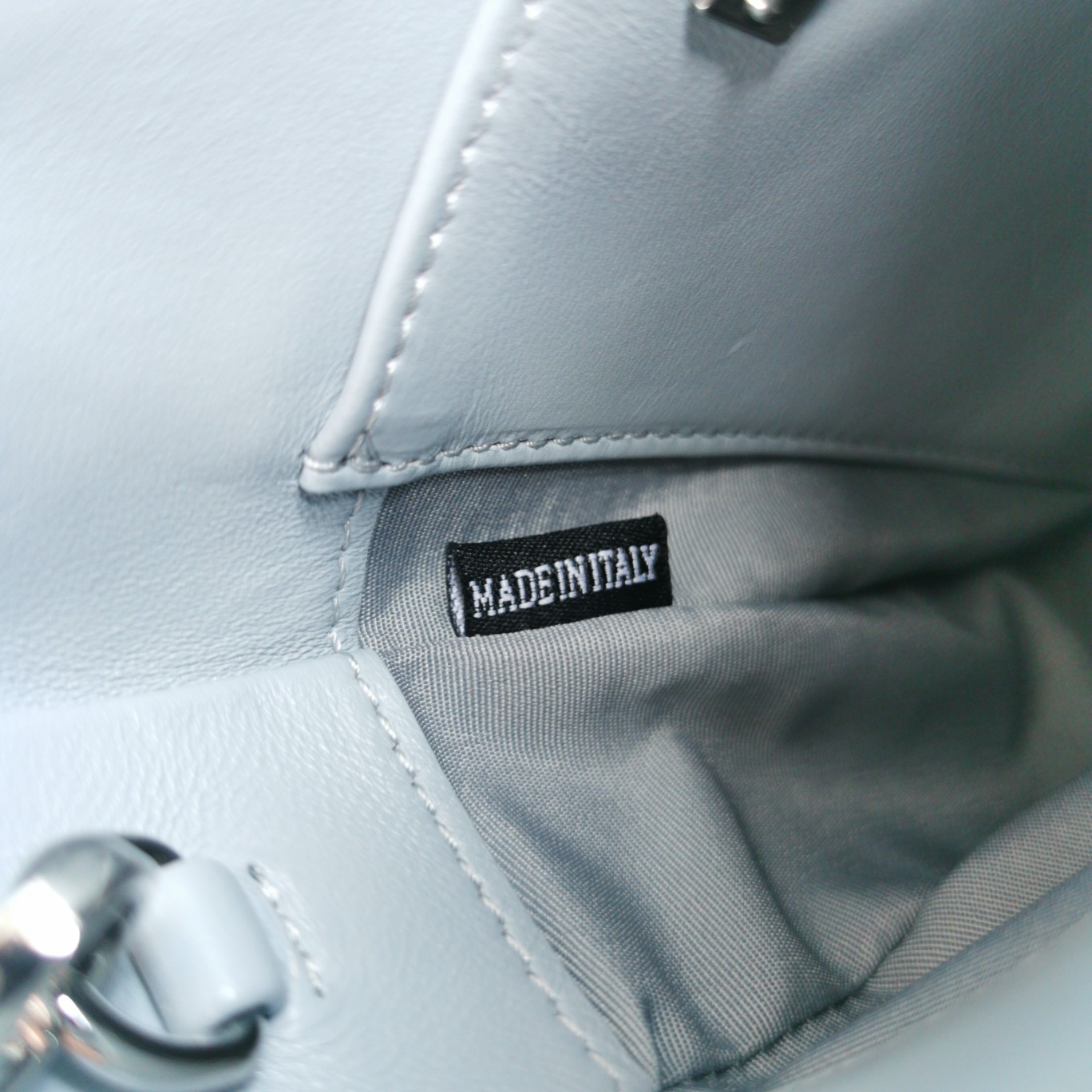 MIUMIU缪缪顶级进口小羊皮最新小托特包5BA220