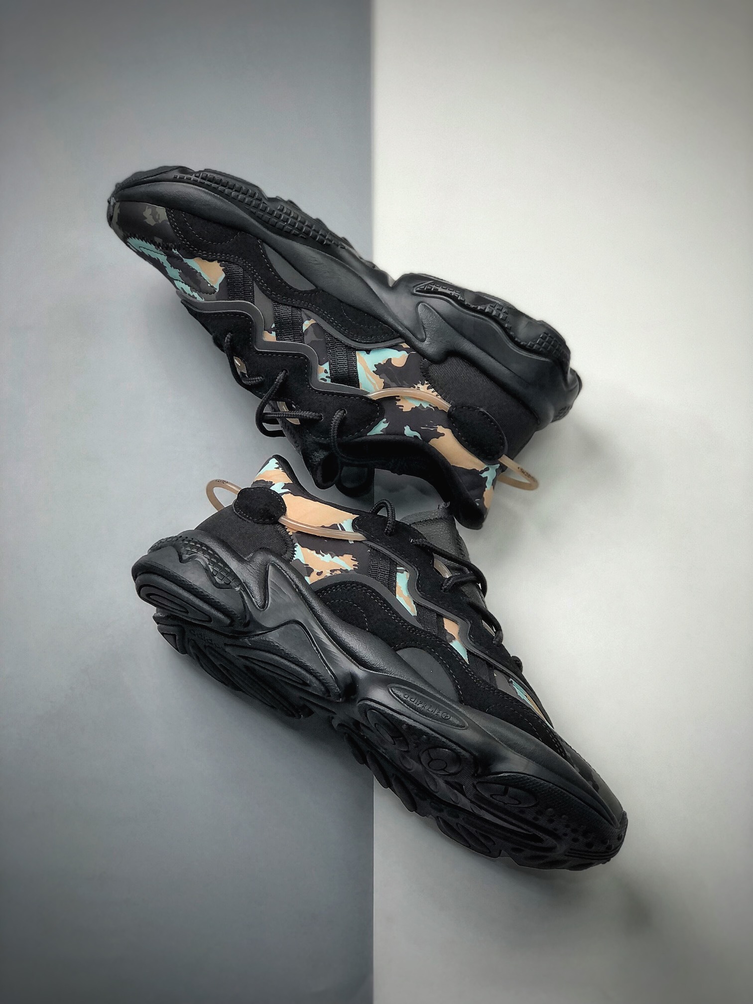 140  Adidas Originals Ozweego 简版椰子