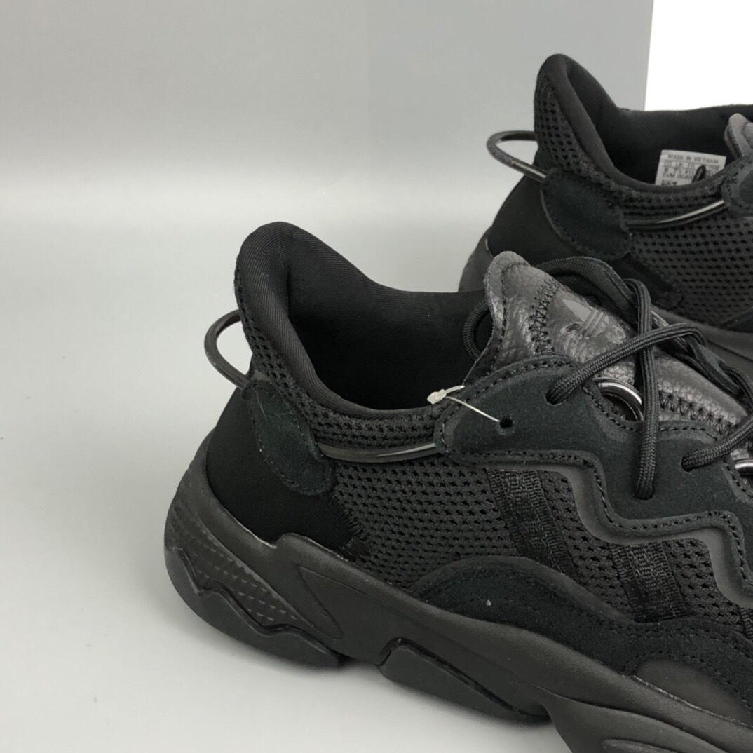 P200 Adidas Originals Ozweego 阿迪达斯三叶草复古潮流复古老爹鞋 EE6999