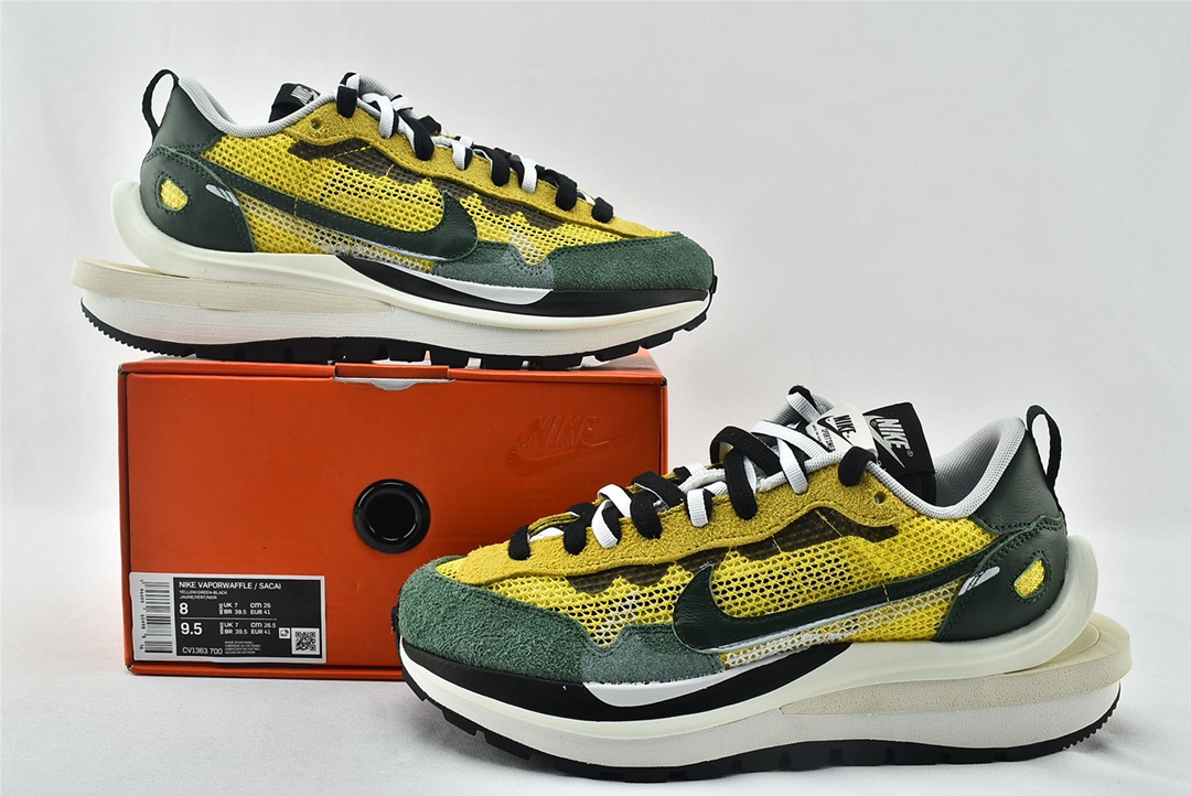 耐克日式‮构解‬美学联名Sacai x Nike Pegasus VaporFlySPGreenYellowBlackWhite混合马拉松‮构解‬前卫变形三层底休闲运‮慢动‬跑鞋“透吸‮黑白‬大重叠双钩子”
size：36 36.5 37.5 38 38.5 39 40 40.5 41 42 42.5 43 44 45