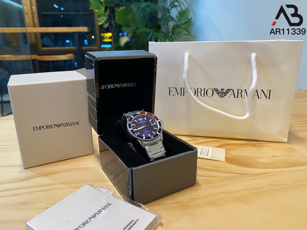 2021 nueva serie de buceo ARMANI reloj luminoso fantasma de agua verde modelo: AR11339 material: caja de acer…