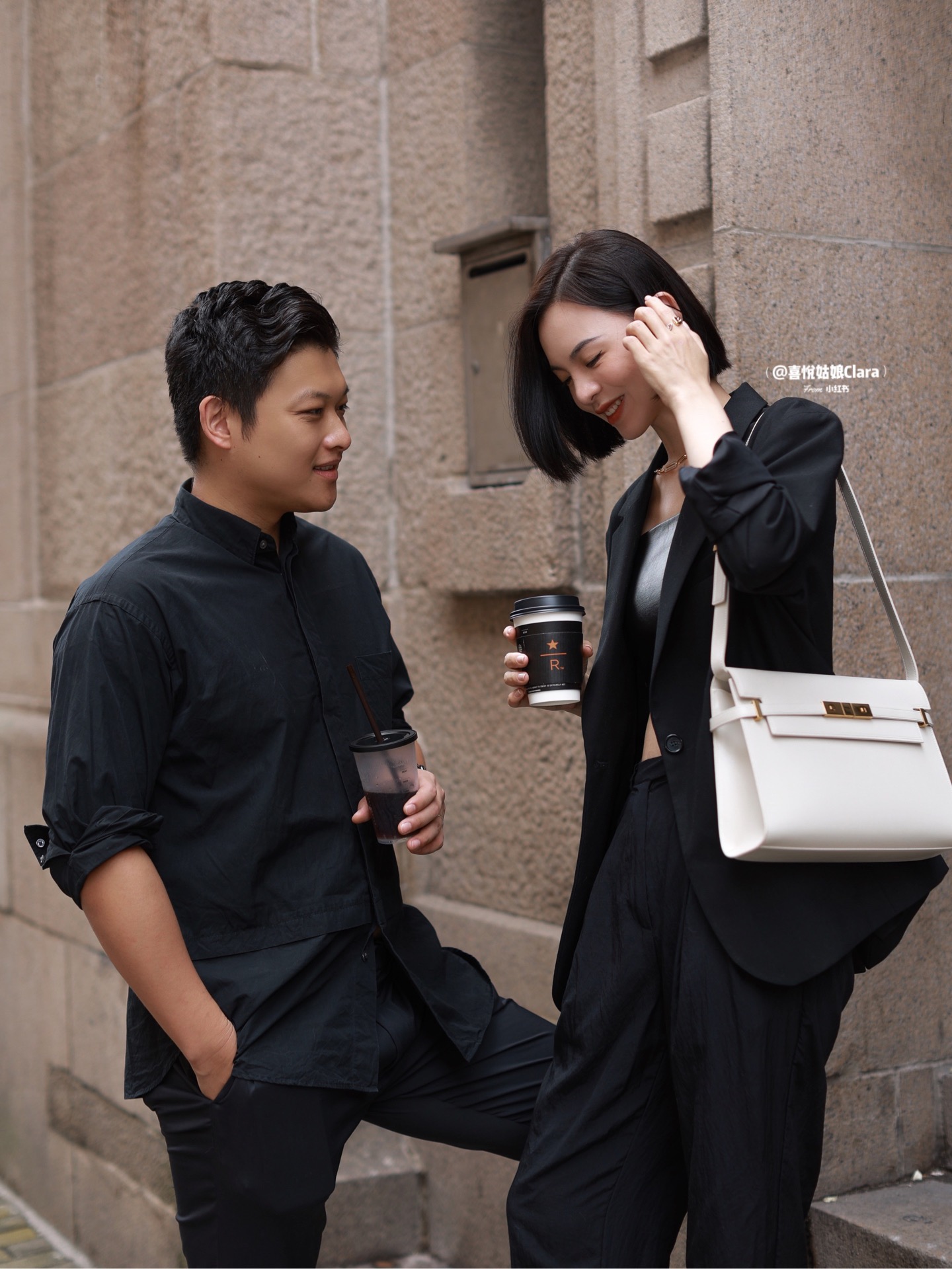 Ysl 𝑴𝒂𝒏𝒉𝒂𝒕𝒕𝒂𝒏 29CM曼哈顿法棍包 579271白色牙签纹金扣