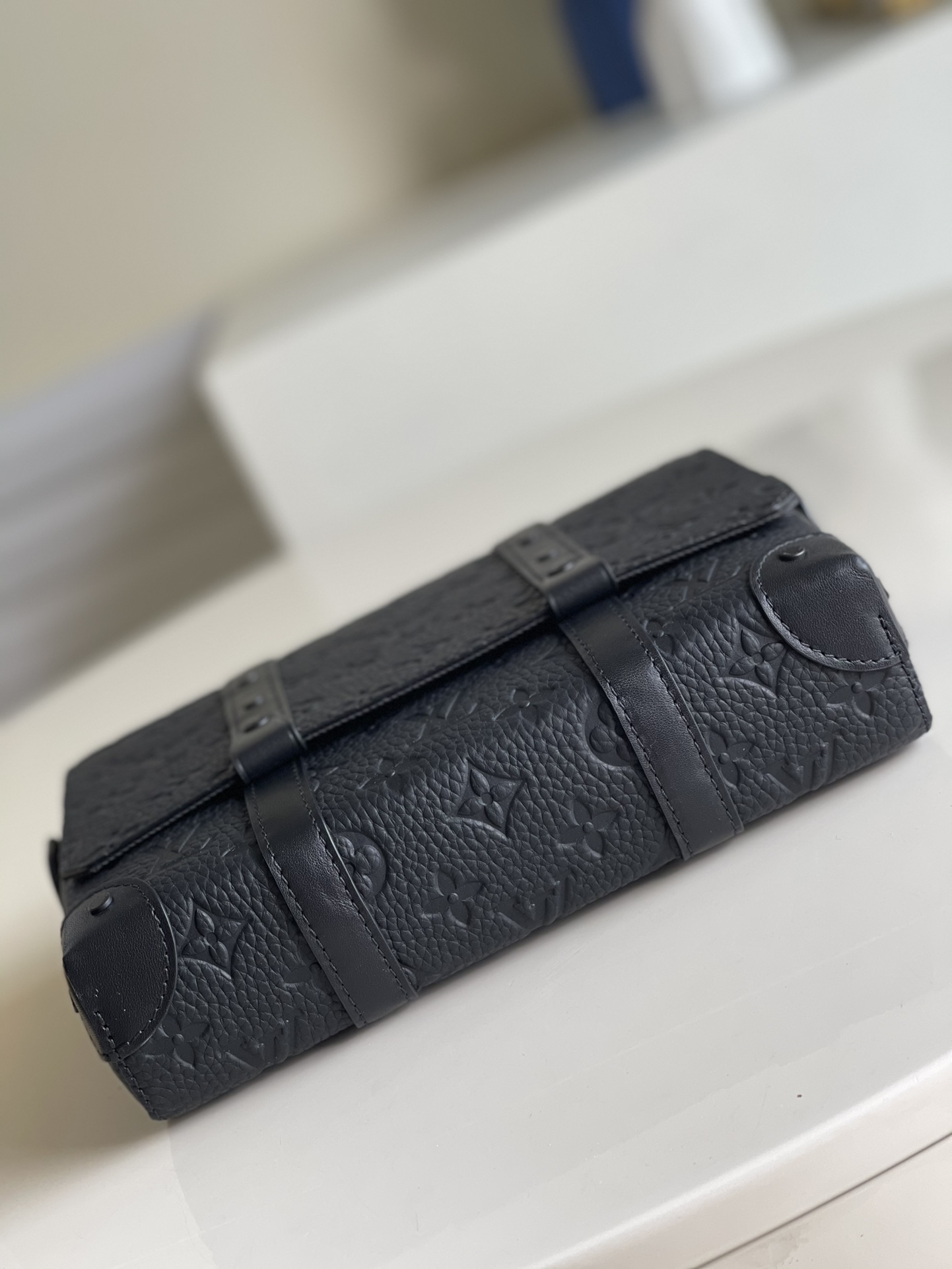 Louis Vuitton LV 长方体Trunk邮差包 M57726