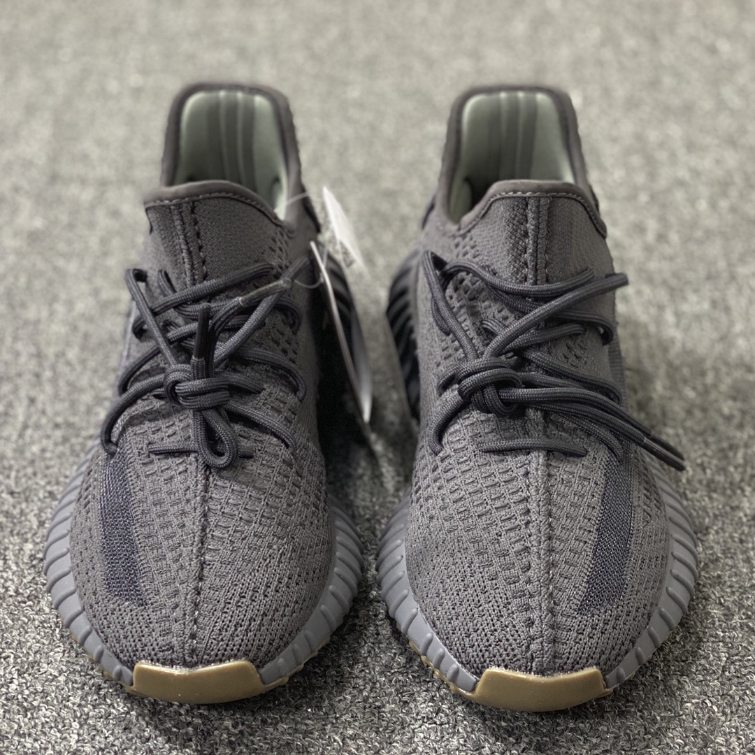 Yeezy黑生胶尺码36-48总裁L