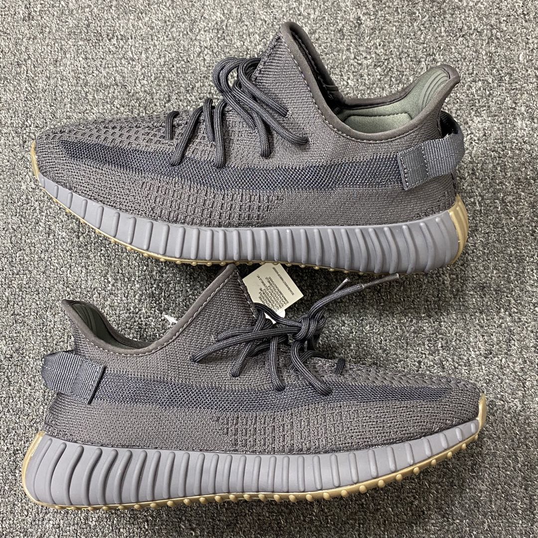 Yeezy黑生胶尺码36-48总裁L