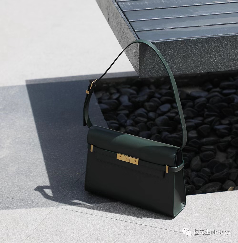 Ysl 𝑴𝒂𝒏𝒉𝒂𝒕𝒕𝒂𝒏 29CM曼哈顿法棍包 579271暗绿色牙签纹金扣