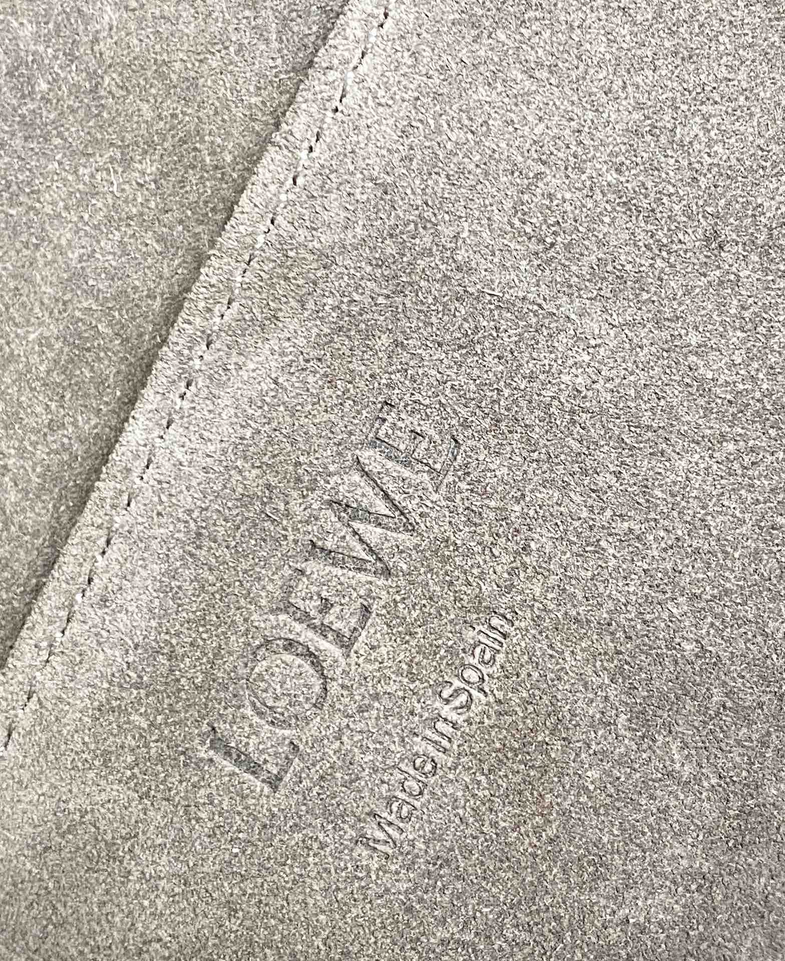 Loewe罗意威 粒面牛皮抽绳背包 土黄