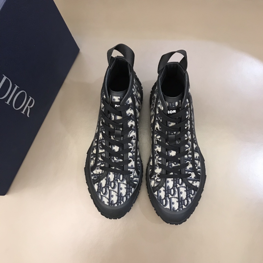 Dior