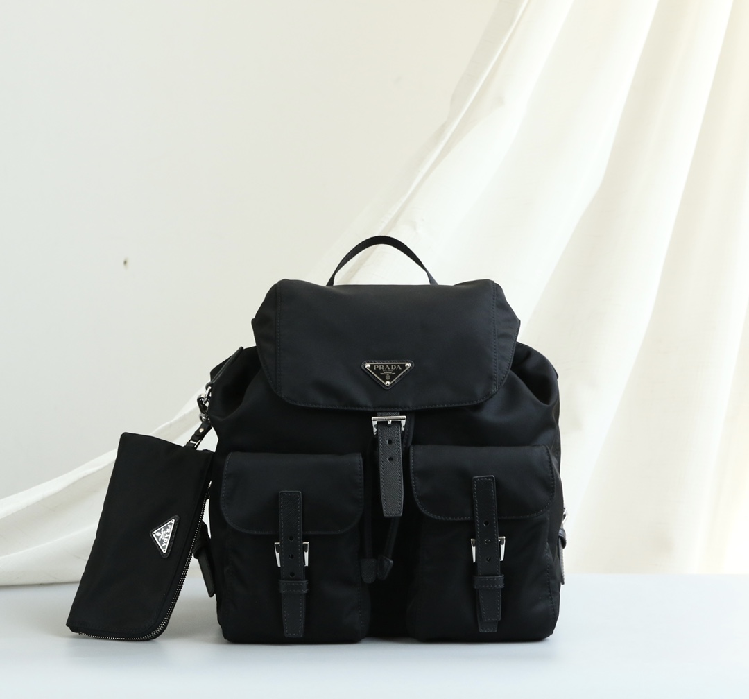 Рюкзак Prada Re-Nylon черный