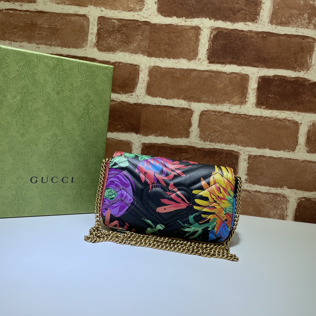 GUCCI古驰GG Marmont系列超迷你手袋476433